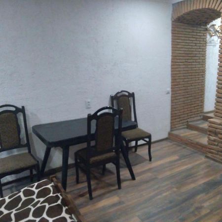 Sani Apartment Tbilisi Luaran gambar
