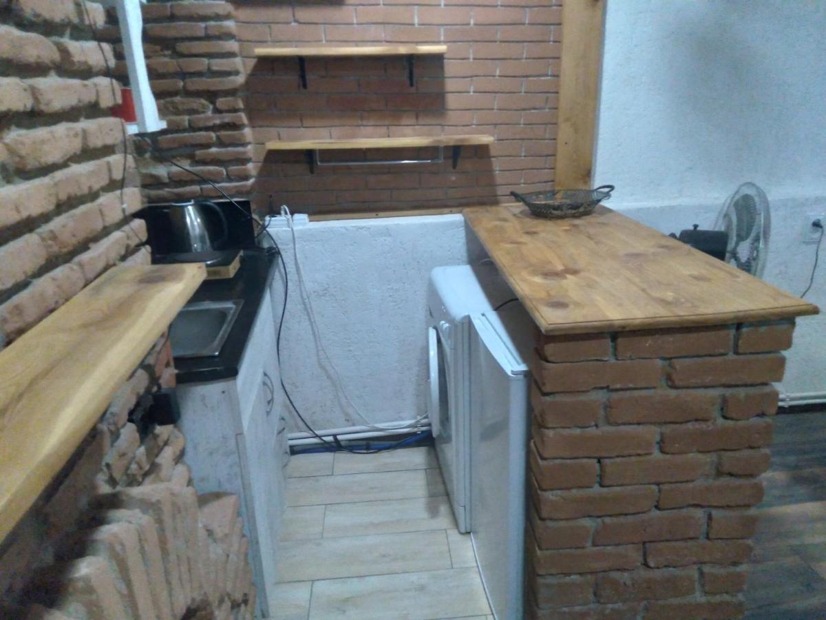 Sani Apartment Tbilisi Luaran gambar